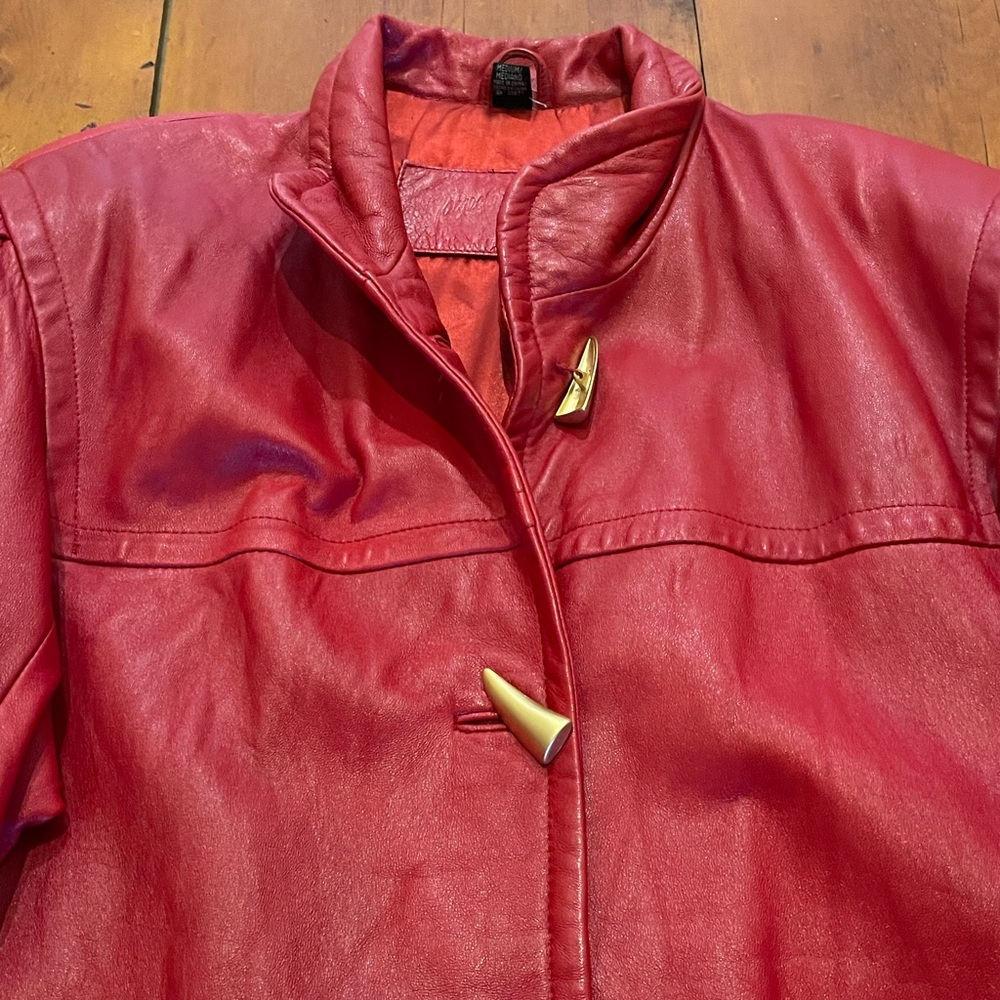 Jacqueline Ferrar Genuine Leather Vintage Red Coat with Gold Buttons Size Medium - Picture 7 of 7
